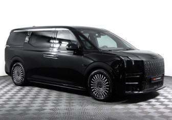 Подержанный автомобиль Zeekr 009 2023 года (3 фото)