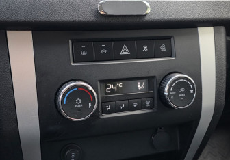 Подержанный автомобиль УАЗ Patriot 2019 года (14 фото)