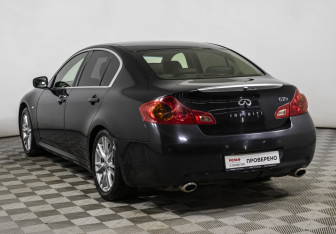 Подержанный автомобиль Infiniti G Sedan 2009 года (7 фото)