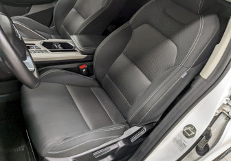 Подержанный автомобиль Geely Coolray 2022 года (14 фото)