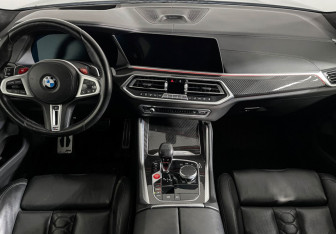 Подержанный автомобиль BMW X6 M 2020 года (11 фото)