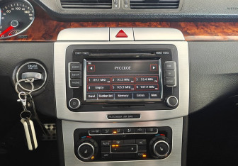 Подержанный автомобиль Volkswagen Passat CC 2009 года (13 фото)