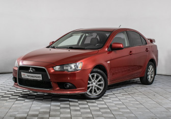 Подержанный автомобиль Mitsubishi Lancer Sedan 2012 года (1 фото)