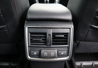 Подержанный автомобиль Subaru Forester Suv 2021 года (22 фото)