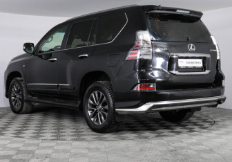 Подержанный автомобиль Lexus GX 2017 года (4 фото)