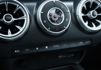 Подержанный автомобиль Tank 300 2024 года (17 фото)