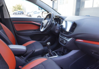 Подержанный автомобиль LADA (ВАЗ) Vesta Wagon 2017 года (11 фото)