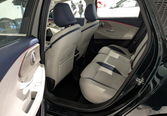 Новый Chery Arrizo 8 2024 (10 фото)