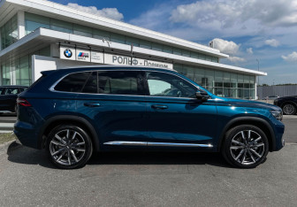 Подержанный автомобиль Geely Monjaro 2023 года (4 фото)