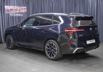 Подержанный автомобиль BMW X3 2025 года (7 фото)