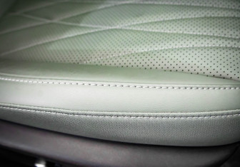 Подержанный автомобиль Changan Lamore 2023 года (24 фото)