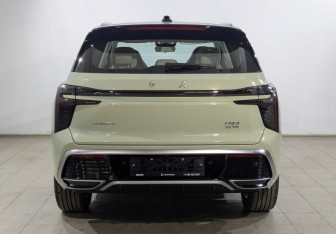 Новый Hongqi HS3 2025 (6 фото)