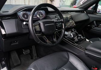 Подержанный автомобиль Land Rover Range Rover Sport 2022 года (16 фото)