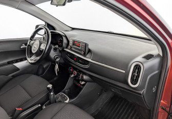Подержанный автомобиль Kia Picanto 2018 года (11 фото)
