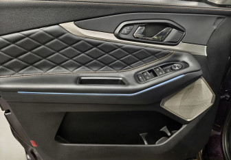 Подержанный автомобиль Exeed TXL 2022 года (16 фото)