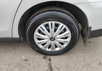 Подержанный автомобиль Nissan Almera Sedan 2014 года (12 фото)