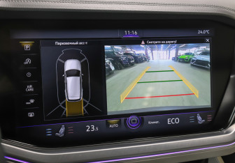 Подержанный автомобиль Volkswagen Touareg 2020 года (22 фото)