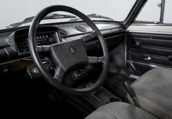 Подержанный автомобиль LADA (ВАЗ) 2101 1986 года (14 фото)