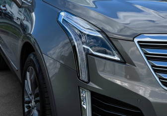 Подержанный автомобиль Cadillac XT5 2019 года (22 фото)