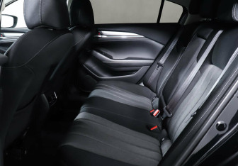 Подержанный автомобиль Mazda 6 Sedan 2020 года (17 фото)