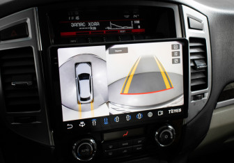 Подержанный автомобиль Mitsubishi Pajero 2020 года (17 фото)