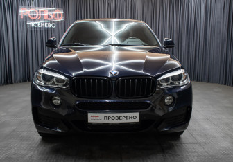 Подержанный автомобиль BMW X6 2019 года (2 фото)