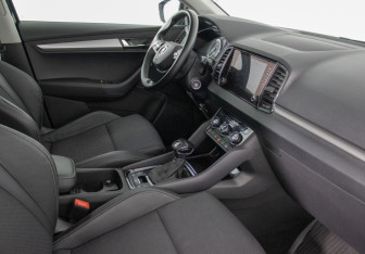 Подержанный автомобиль Skoda Karoq 2020 года (9 фото)