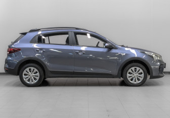 Подержанный автомобиль Kia Rio Hatchback 2021 года (4 фото)