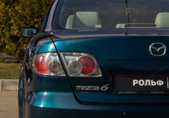 Подержанный автомобиль Mazda 6 Sedan 2006 года (20 фото)