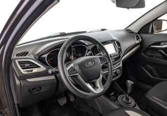 Подержанный автомобиль LADA (ВАЗ) Vesta Wagon 2019 года (15 фото)