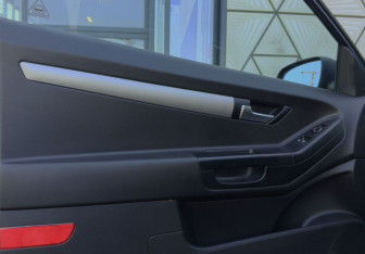 Подержанный автомобиль Kia Ceed Hatchback 2011 года (16 фото)