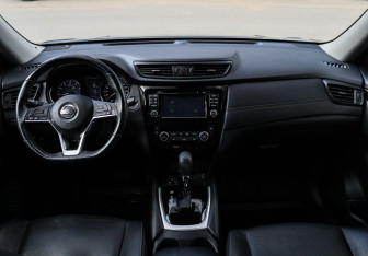 Подержанный автомобиль Nissan X-Trail 2019 года (9 фото)