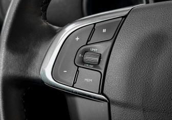 Подержанный автомобиль Citroen C4 Sedan 2015 года (17 фото)