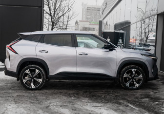 Подержанный автомобиль Geely Cityray 2024 года (4 фото)