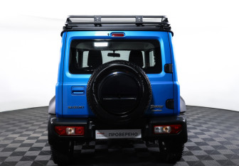 Подержанный автомобиль Suzuki Jimny 2020 года (6 фото)