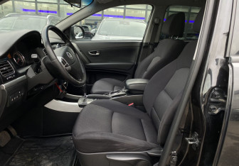 Подержанный автомобиль SsangYong Actyon 2012 года (12 фото)