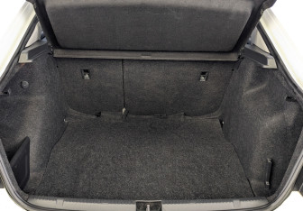 Подержанный автомобиль Skoda Rapid Liftback 2019 года (10 фото)