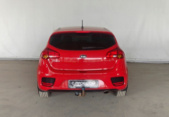 Подержанный автомобиль Kia Ceed Hatchback 2016 года (5 фото)