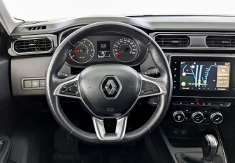 Подержанный автомобиль Renault Arkana 2019 года (21 фото)