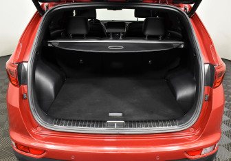 Подержанный автомобиль Kia Sportage 2016 года (22 фото)