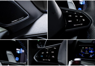 Подержанный автомобиль Volkswagen Golf R Hatchback 2023 года (22 фото)