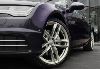 Подержанный автомобиль Audi A7 2016 года (39 фото)