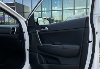 Подержанный автомобиль Kia Sportage 2020 года (29 фото)