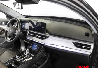 Подержанный автомобиль Chery Tiggo 8 Pro 2022 года (7 фото)