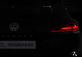 Подержанный автомобиль Volkswagen Touareg 2019 года (21 фото)