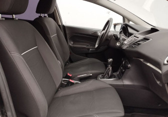 Подержанный автомобиль Ford Fiesta Hatchback 2016 года (10 фото)