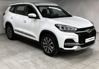 Подержанный автомобиль Chery Tiggo 8 2021 года (3 фото)