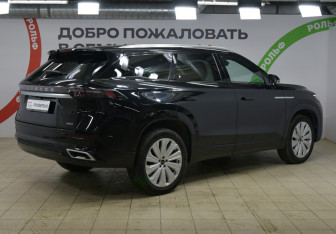 Подержанный автомобиль Jaecoo J8 2024 года (4 фото)