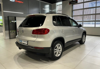 Подержанный автомобиль Volkswagen Tiguan 2014 года (4 фото)
