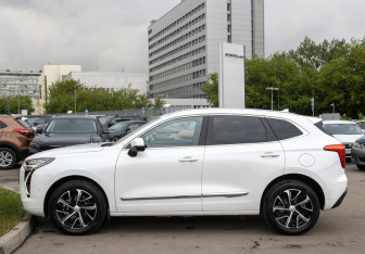Подержанный автомобиль Haval Jolion 2021 года (6 фото)